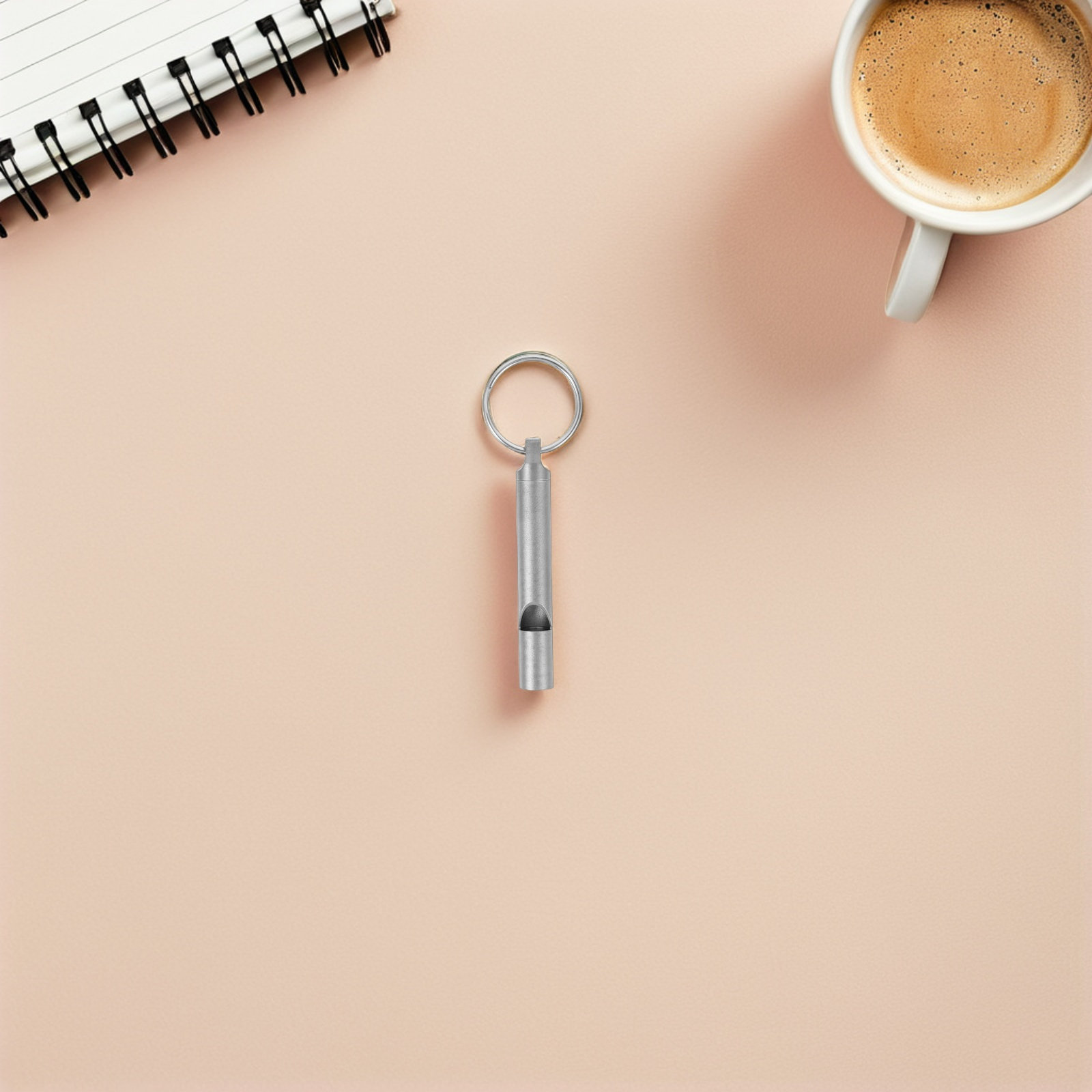 チタン合金製緊急ホイッスル 大音量120dB サバイバルホイ - Emergency Whistle Loud のレビューと価格